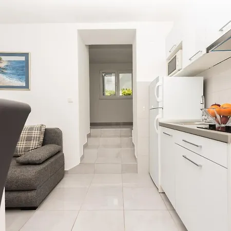 M&a Apartment