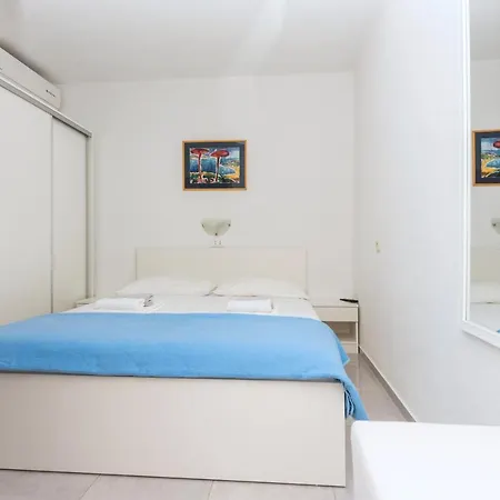 M&a Apartment *