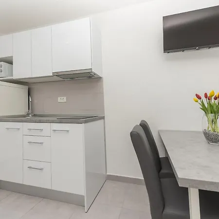 M&a Apartment Makarska