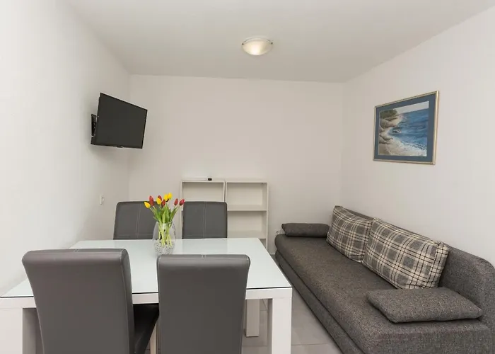 M&a Apartman *