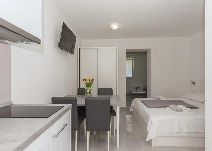Apartman M&a *