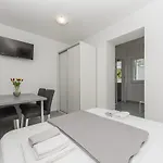 Apartment M&a *