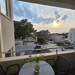 M&a * Makarska